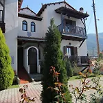 Chateaux Constantin Agistro 3* Ángistron