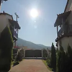 Chateaux Constantin Agistro Hotel