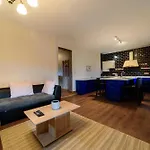 ホテル Chateaux Constantin Agistro 3*