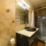 ホテル Chateaux Constantin Agistro 3*