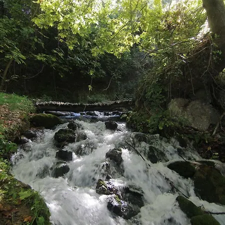 Chateaux Constantin Agistro Ángistron
