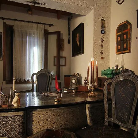 Chateaux Constantin Agistro 3*