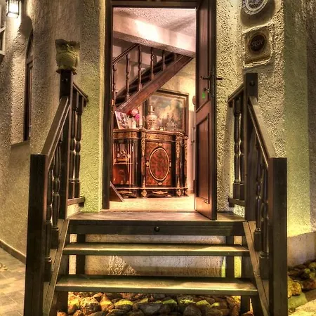 Chateaux Constantin Agistro 3* Ángistron