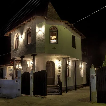 Chateaux Constantin Agistro 호텔 Ángistron