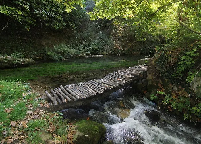 康斯坦丁阿吉斯特罗城堡酒店 酒店