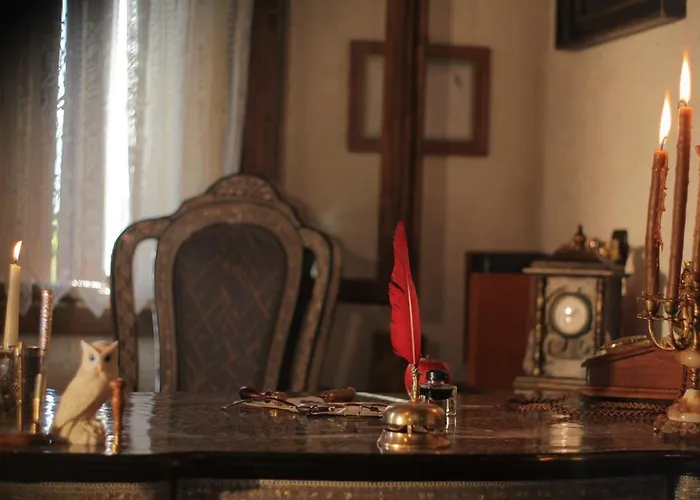 康斯坦丁阿吉斯特罗城堡酒店 3* Ángistron