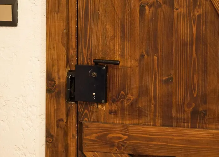 康斯坦丁阿吉斯特罗城堡酒店 3*