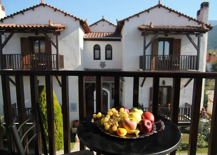 康斯坦丁阿吉斯特罗城堡酒店 3* Ángistron