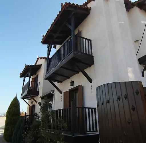 康斯坦丁阿吉斯特罗城堡酒店 酒店