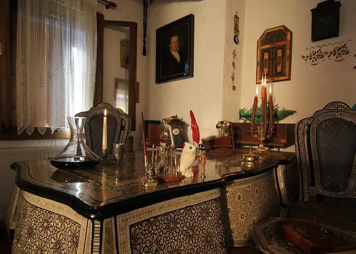 酒店 康斯坦丁阿吉斯特罗城堡酒店 3*